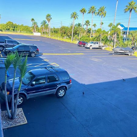 Flamingo Motel โอคีโชบี ภายนอก รูปภาพ