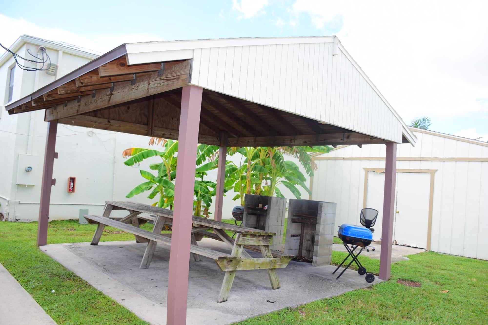 Flamingo Motel โอคีโชบี ภายนอก รูปภาพ